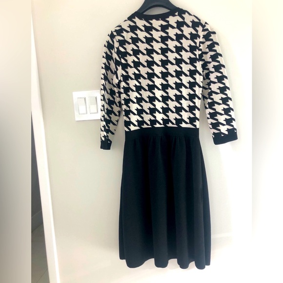 Christian Dior Monochrome Houndstooth Pattern Wool Dress. Size S - Picture 3 of 6